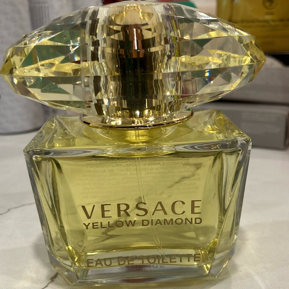 Versace Yellow Diamond Eau de Toilette